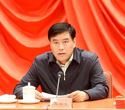 全面提升新时代政法工作能力水平 ——政法领导干部学习贯彻习近平新时代中国特色社会主义思想专题研讨班交流发言（摘要）
